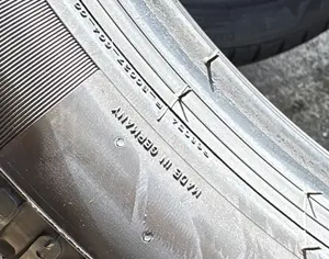 R20 275/35 ყველა სეზონი - 12