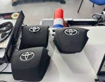 TOYOTA Prius 2016-2022 - 1