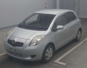 TOYOTA Vitz 2006 1.3 - 1