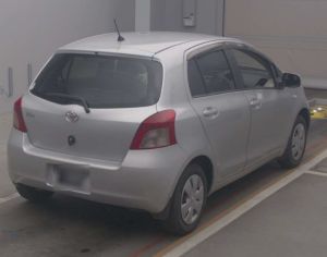 TOYOTA Vitz 2006 1.3 - 2