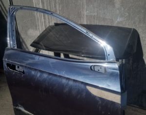 VOLKSWAGEN ID6 2020-2023 - 2