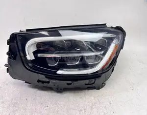 MERCEDES-BENZ GLC 300 2020-2022 - 3