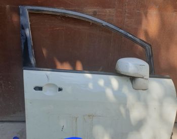 NISSAN Tiida 2005-2012 - 2