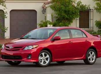 TOYOTA Corolla 2008-2014 - 2