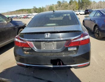 HONDA Accord 2013 2.0 - 5