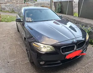 BMW 535 2016 3.0 - 4