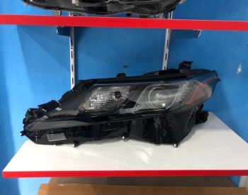 TOYOTA Camry 2018-2022 - 4