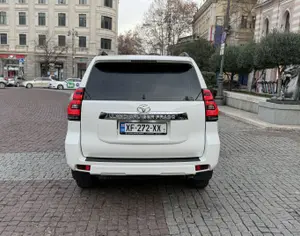 TOYOTA Land Cruiser Prado 2010-2023 - 5