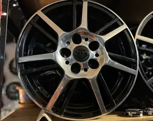 R15 TOYOTA Corolla 2019-2026 - 11