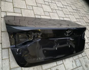 TOYOTA Corolla 2018-2022 - 3