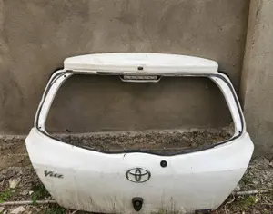 TOYOTA Vitz 2005-2011