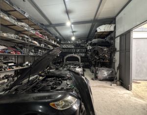 LEXUS LS 460 2011 5.0 - 7