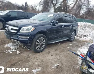 MERCEDES-BENZ GL 450 2013 4.6 - 4