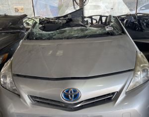 TOYOTA Prius V 2014 1.8 - 2