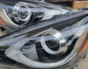 TOYOTA Prius C 2015-2017 - 1