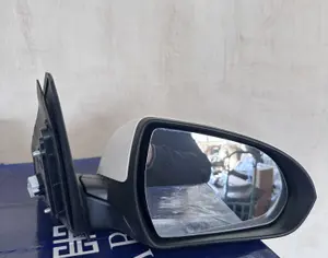HYUNDAI Elantra 2017-2019 - 3
