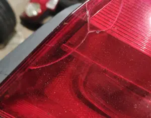VOLKSWAGEN Passat 2011-2012 - 5