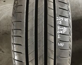 225/45 რ18