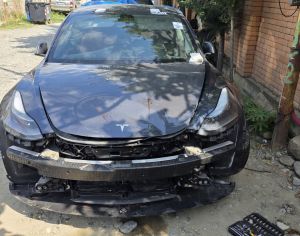 TESLA Model 3 2021-2023 - 2