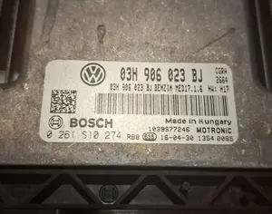 PORSCHE Cayenne Bosch MED17.1.6 engine control unit.