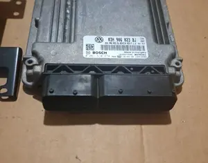 PORSCHE Cayenne Bosch MED17.1.6 engine control unit. - 2