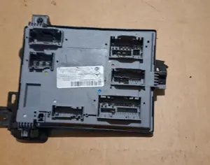MERCEDES-BENZ S 500 Mercedes-Benz front SAM/BCM body network control unit. - 2