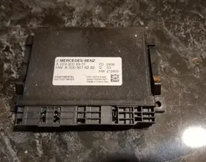 Mercedes-Benz drivetrain CAN control unit. - 1