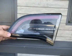 TESLA Model 3 2017-2022 - 1