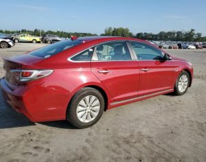 HYUNDAI Sonata 2016 2.0 - 8