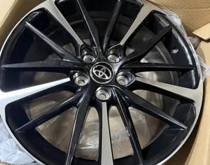 R18 TOYOTA Camry 2014-2026 - 1