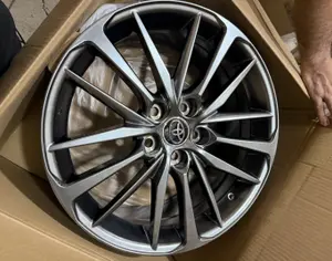 R18 TOYOTA Camry 2015-2026 - 1