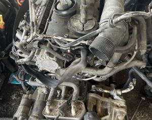 VOLKSWAGEN Caddy 2005-2008