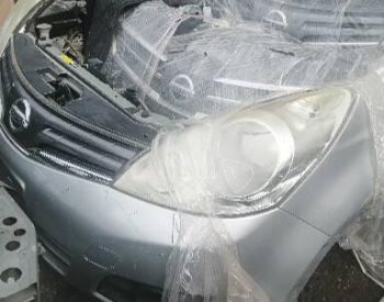 NISSAN Tiida 2004 1.5 - 1