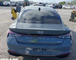 HYUNDAI Elantra 2021 1.6 - 5