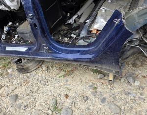 TESLA Model 3 2017-2023