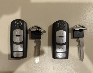 MAZDA smart key - 3