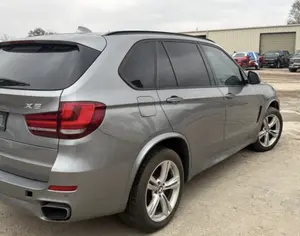 BMW X5 2015 4.4 - 5