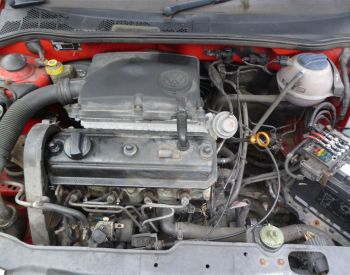 VOLKSWAGEN Polo 1998-2000 - 1