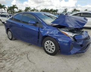 TOYOTA Prius 2018 1.8 - 3