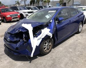 TOYOTA Prius 2018 1.8 - 6
