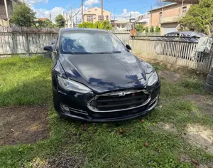 TESLA Model S 2014 0.1 - 5