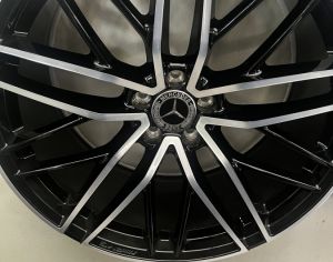 R21 MERCEDES-BENZ GLC 43 AMG 2021-2025 - 1