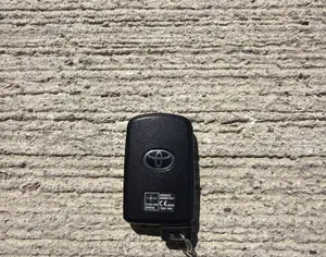 TOYOTA Camry - 2