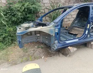 TESLA Model 3 2017-2024
