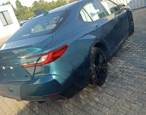 TOYOTA Camry 2025 2.5 - 3