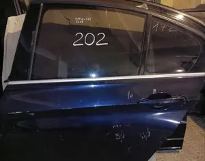 BMW 320 2011-2018 - 1
