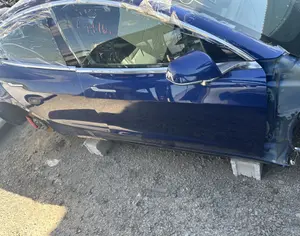 TESLA Model 3 2017-2023