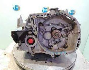 RENAULT Megane 2003-2006 - 1