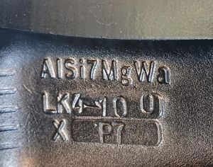 R17 TOYOTA Yaris 2013-2026 - 10