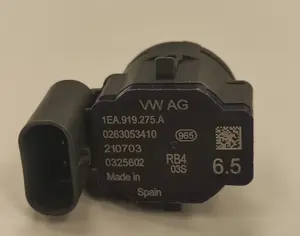 VOLKSWAGEN ID.4 2020-2025 - 3